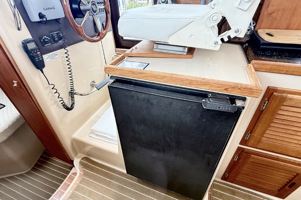 SALACIA 31ft Ranger Tugs Yacht For Sale