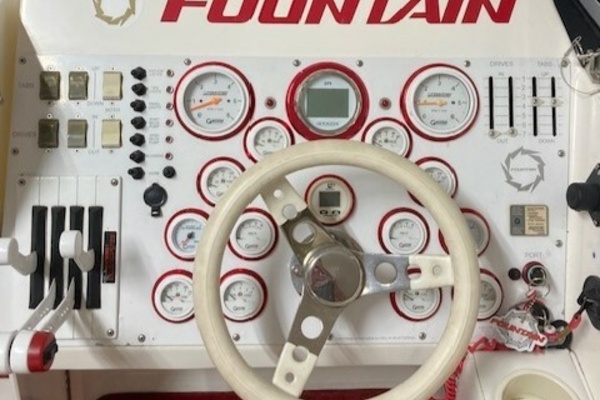 35ft Fountain Yacht For Sale
