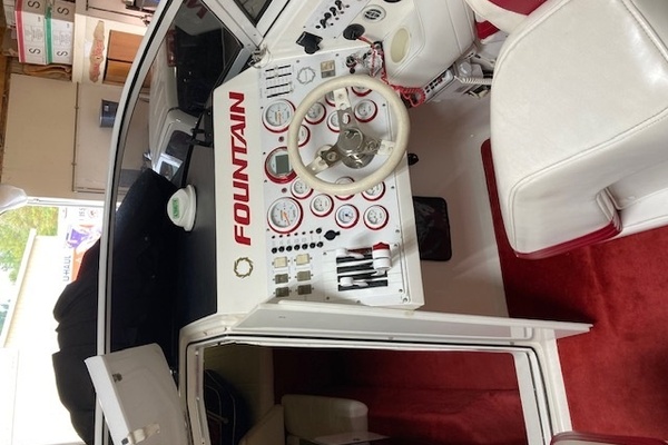 35ft Fountain Yacht For Sale