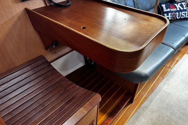 Abby Normal 41ft Hunter Yacht For Sale