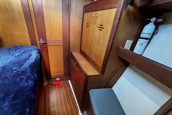 Abby Normal 41ft Hunter Yacht For Sale