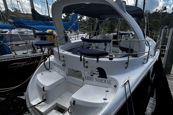 Abby Normal 41ft Hunter Yacht For Sale