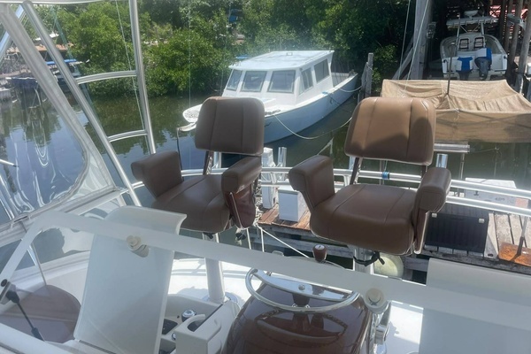 Viking Convertible Yacht For Sale