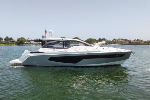 51ft Azimut Yacht For Sale