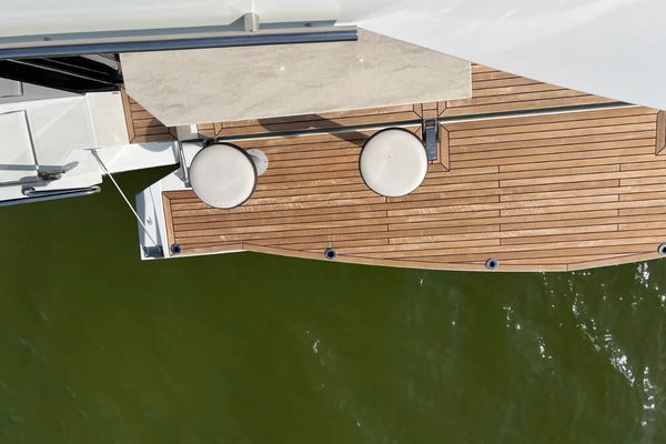 2019 Galeon 53