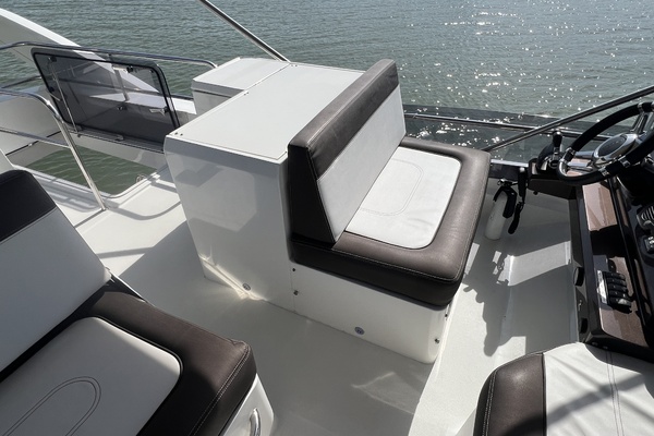 53ft Galeon Yacht For Sale