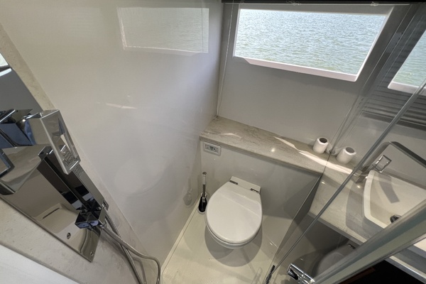 53ft Galeon Yacht For Sale