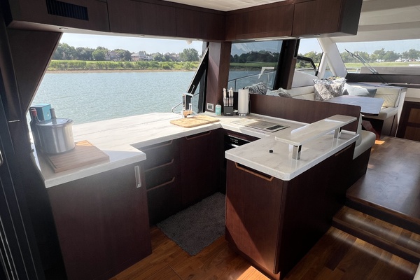 53ft Galeon Yacht For Sale