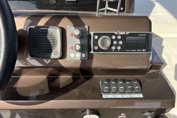 53ft Galeon Yacht For Sale