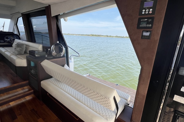53ft Galeon Yacht For Sale