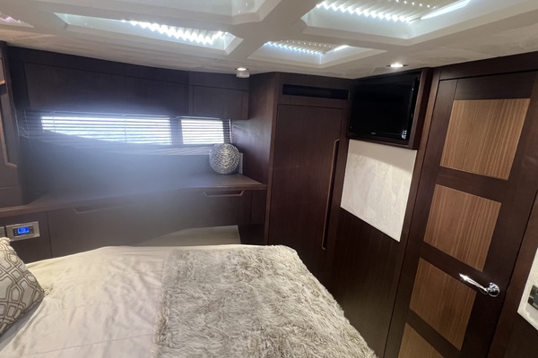 53ft Galeon Yacht For Sale
