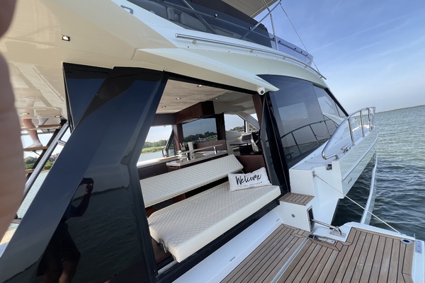 53ft Galeon Yacht For Sale