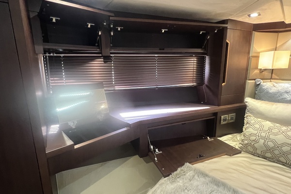 53ft Galeon Yacht For Sale