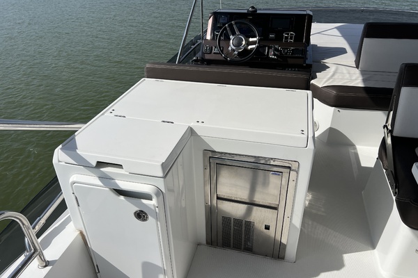 53ft Galeon Yacht For Sale