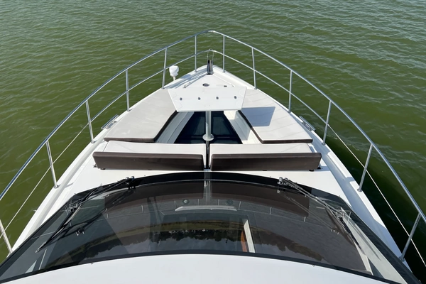 2019 Galeon 53