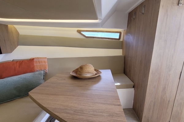 34ft NX Boats Yacht For Sale