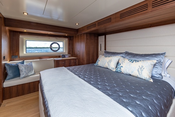 Mystic Blue 61ft Sirena Yacht For Sale