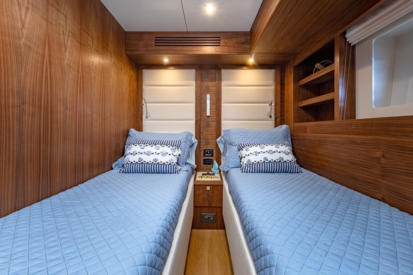 Mystic Blue 61ft Sirena Yacht For Sale