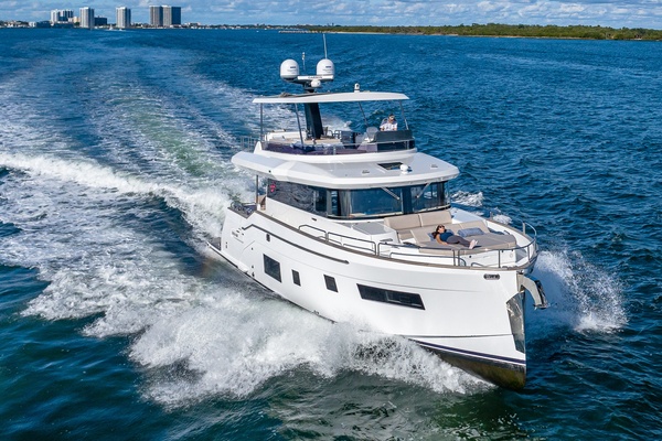 Mystic Blue 61ft Sirena Yacht For Sale