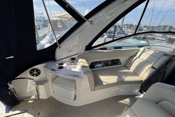 Dont t Ask 28ft Regal Yacht For Sale