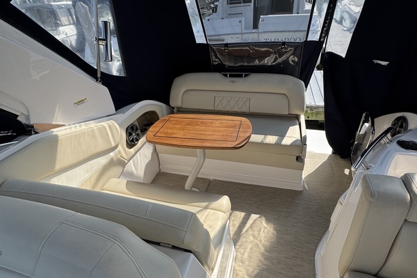 Dont t Ask 28ft Regal Yacht For Sale