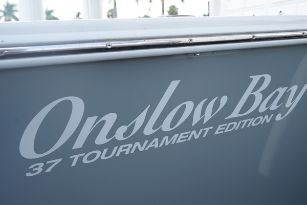 37ft Onslow Bay Yacht For Sale
