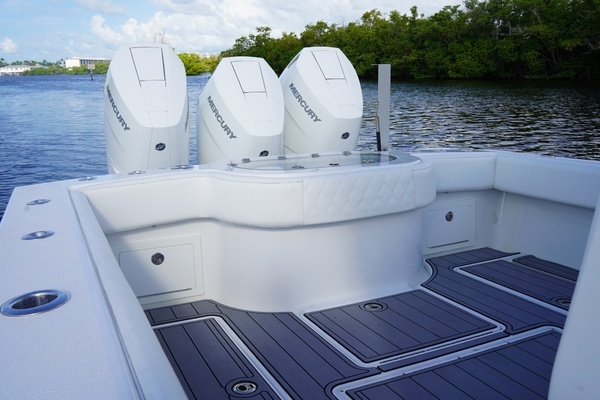 2024 Onslow Bay 37