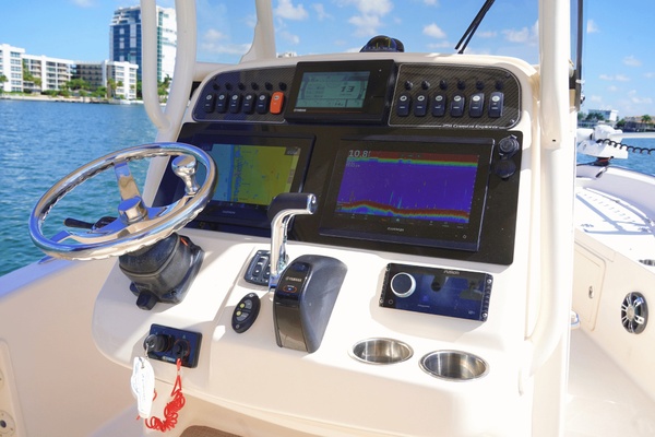 25ft Grady White Yacht For Sale