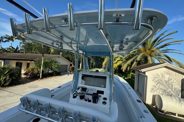 32ft Contender Yacht For Sale