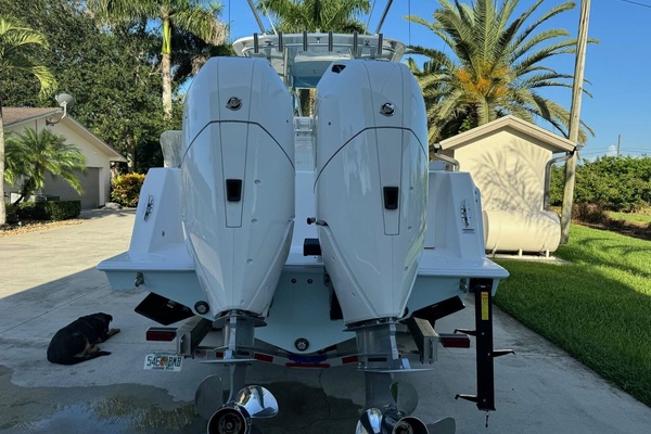 32ft Contender Yacht For Sale
