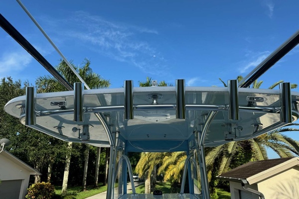 32ft Contender Yacht For Sale
