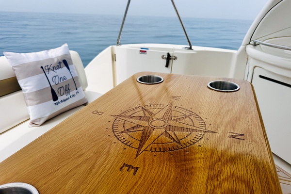 34ft Sea Ray Yacht For Sale