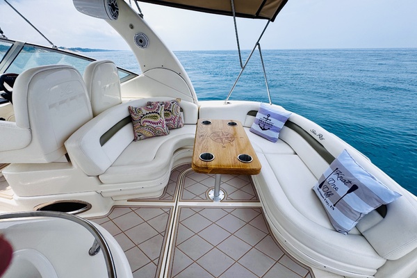 34ft Sea Ray Yacht For Sale