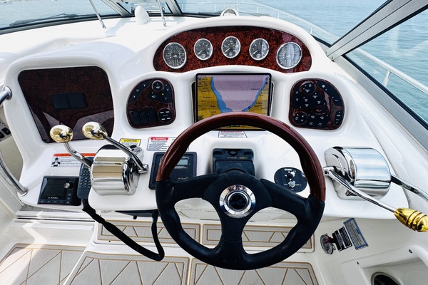 34ft Sea Ray Yacht For Sale
