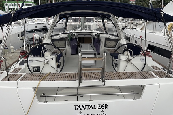 Tantalizer 45ft Beneteau Yacht For Sale