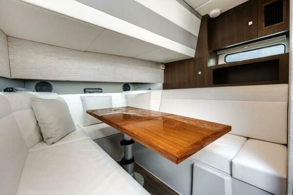 Ariel 42ft Cruisers Yachts Yacht For Sale