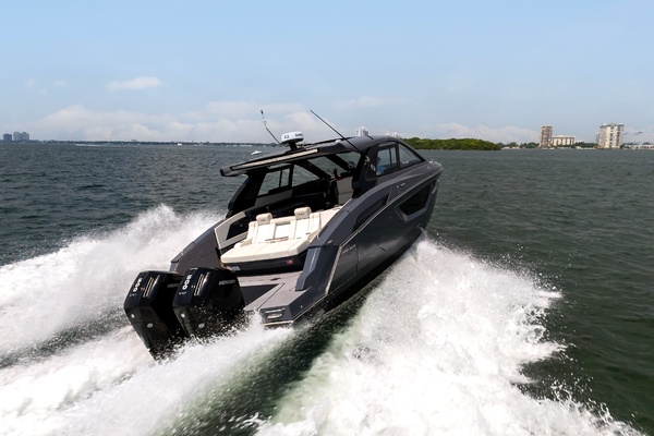 Ariel 42ft Cruisers Yachts Yacht For Sale