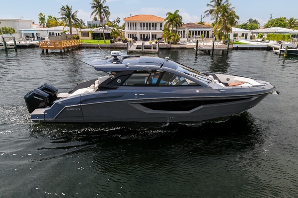 Ariel 42ft Cruisers Yachts Yacht For Sale