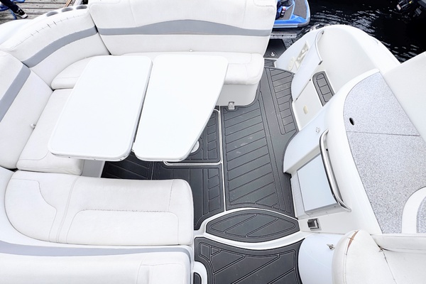 Honey I Shrunk my wallet again 40ft Formula Yacht For Sale
