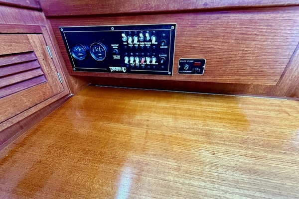 Spirit II 37ft Tartan Yacht For Sale
