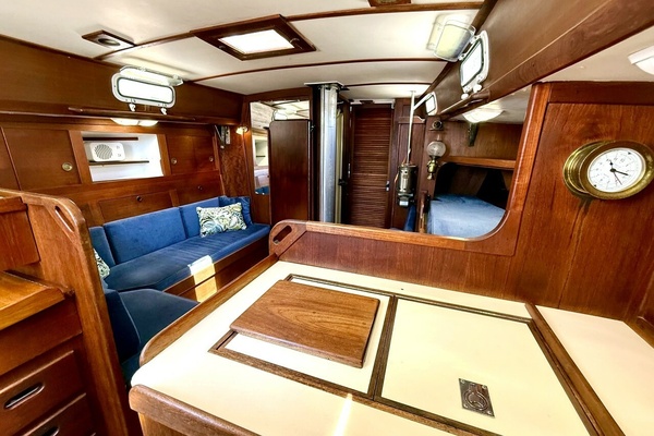 Spirit II 37ft Tartan Yacht For Sale