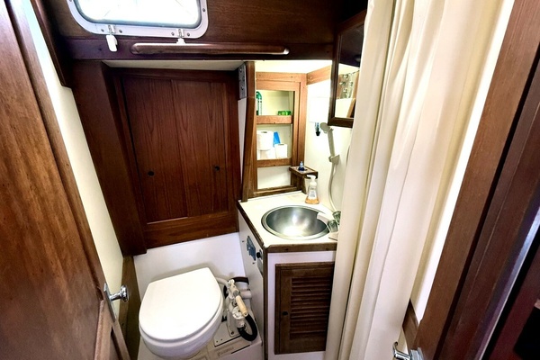 Spirit II 37ft Tartan Yacht For Sale
