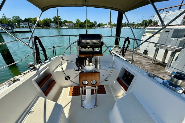 Spirit II 37ft Tartan Yacht For Sale
