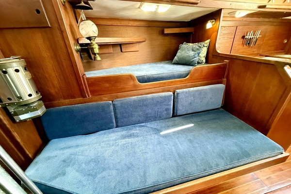 Spirit II 37ft Tartan Yacht For Sale