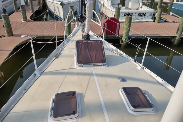 ROULEAU II 47ft Garcia Yacht For Sale