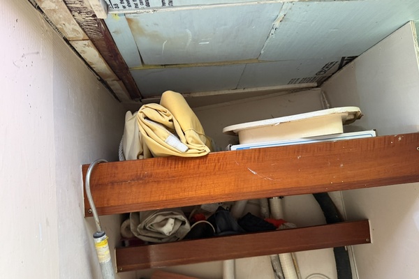 44ft Bruce Roberts Yacht For Sale