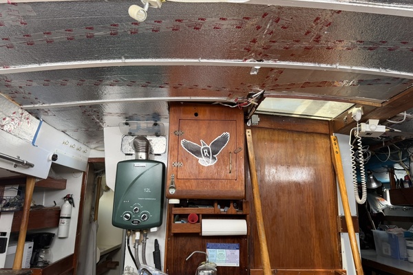 44ft Bruce Roberts Yacht For Sale