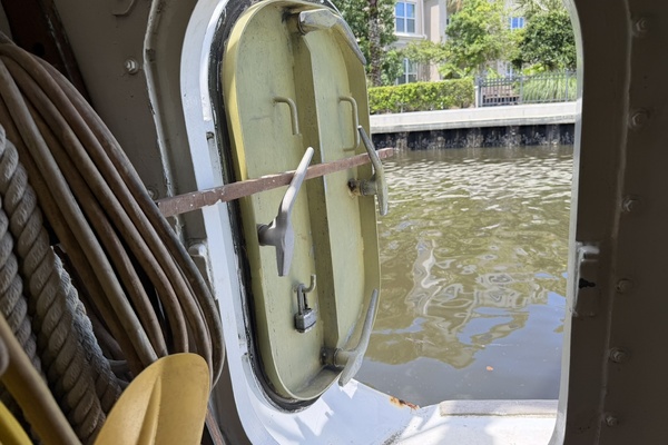 44ft Bruce Roberts Yacht For Sale