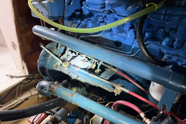 44ft Bruce Roberts Yacht For Sale