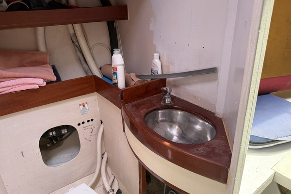 44ft Bruce Roberts Yacht For Sale